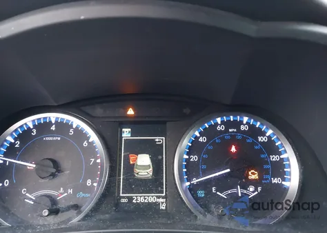 2019 Toyota Highlander Le z USA, uszkodzony, nr VIN 5TDBZRFH4KS960776